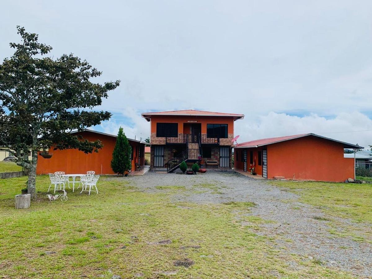 Cabanas Guadalupe Volcan Bagian luar foto